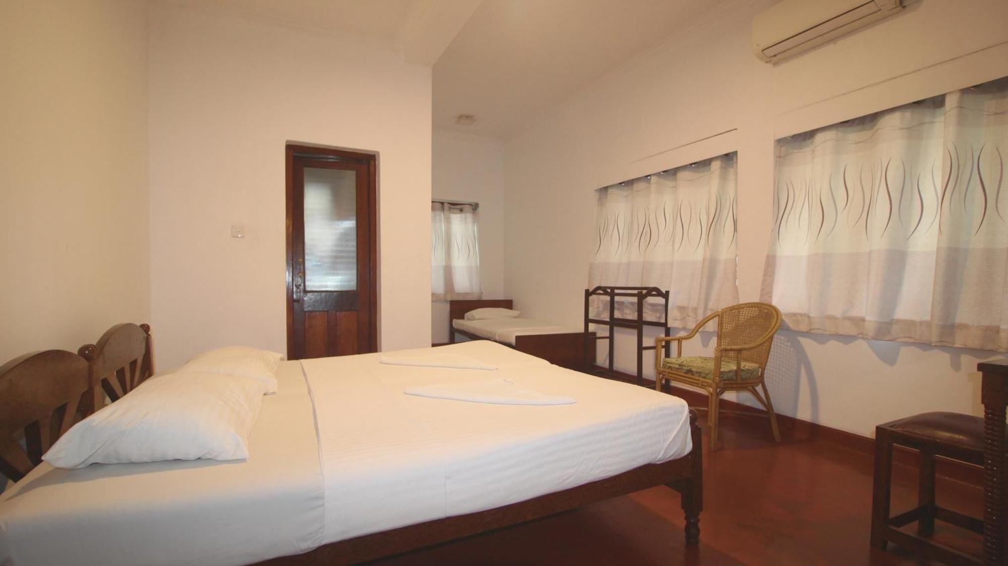 Kandy Boutique Villa By Fortuna Bungalows Exterior photo